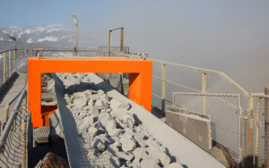 DCM conveyor dismountable metal detector